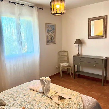 Domaine Victoria Villa *