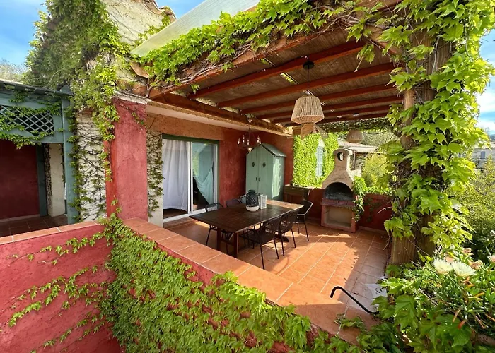 Domaine Victoria Villa *